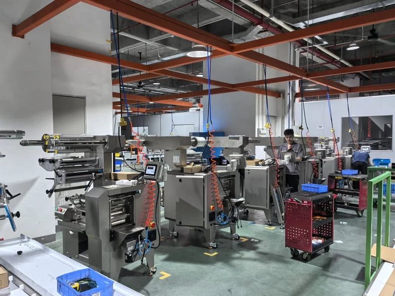 Flow wrapping machines on showroom floor